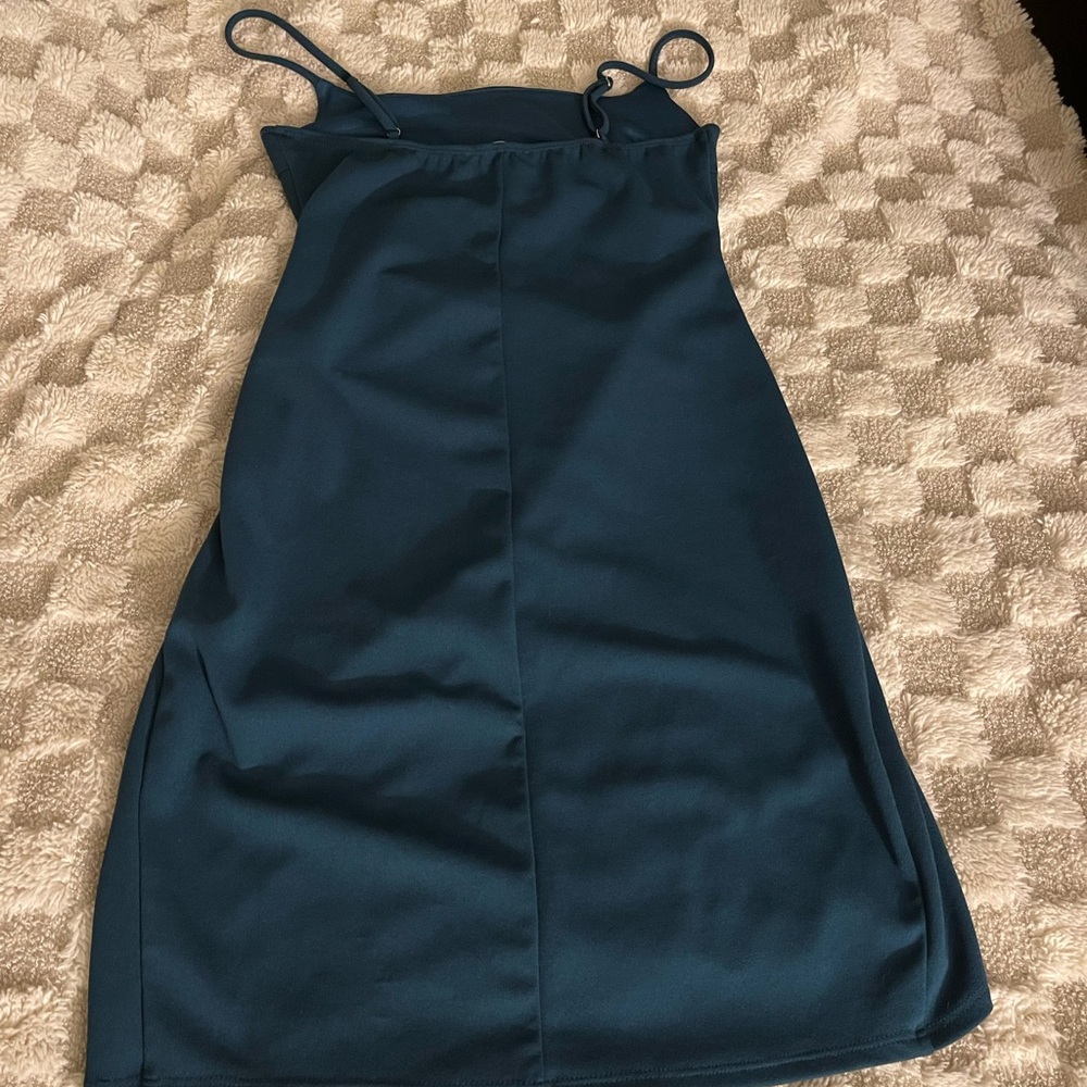 Lulu's Teal Asymmetrical Dress - Picture 3 of 6